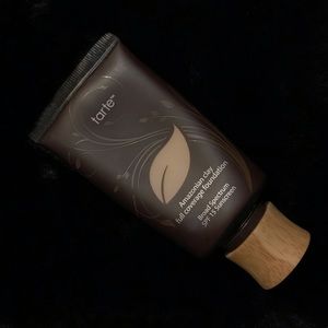 Tarte Amazonian Clay Foundation Light Medium Sand